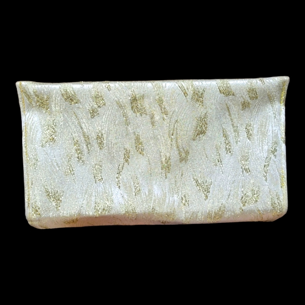 Vintage snap clutch purse